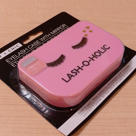 $5 False Eyelash Case with Mirror Travel Organization - Picture 4 of 7